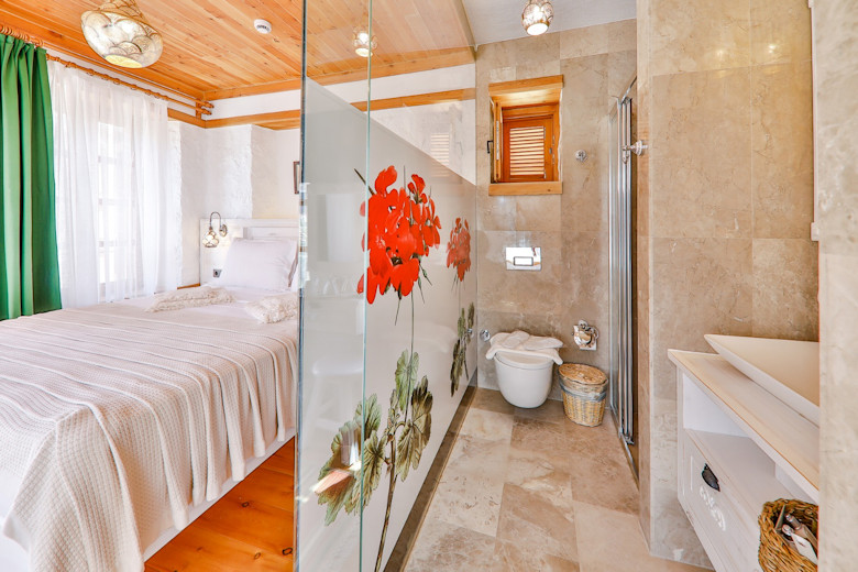 Shower room in Sardinia