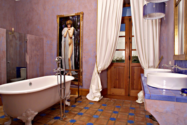 Bathroom in the junior suite