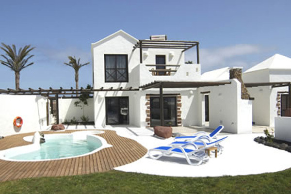 Some of the larger villas are arranged on two floors