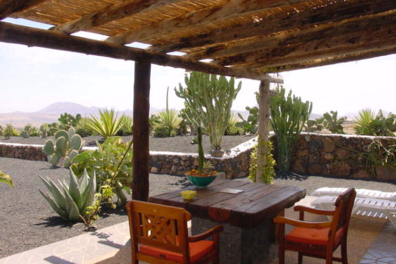 Casa Tuneras' shaded terrace