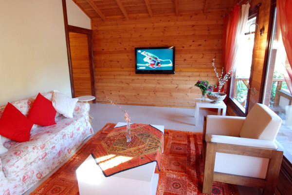 Sitting area in a deluxe room