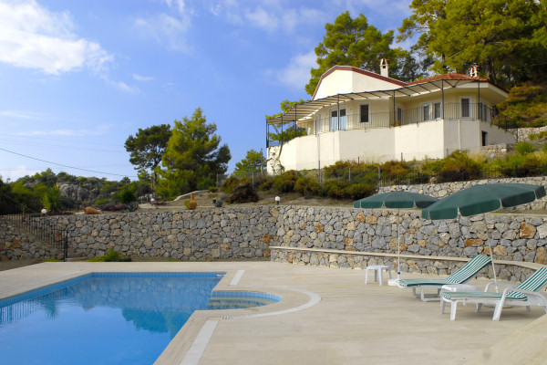 Villa Faralya