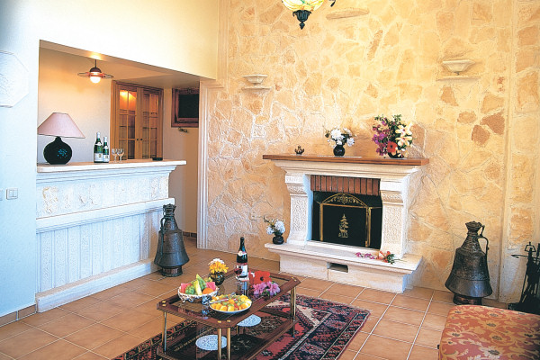 Villa Diana's living room