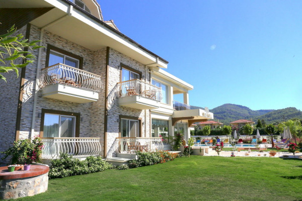 Naz Boutique Hotel