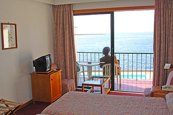 Typical Sea View Room in the Penha Franca Mar