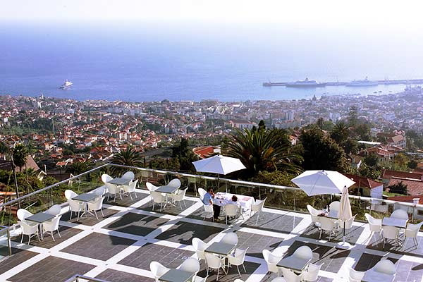 Panoramic views from Quinta Mirabela's terrace