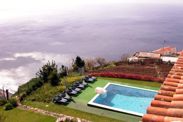 The Quinta is perched high above the ocean