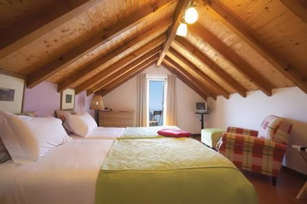Bedroom in "Palheiro"