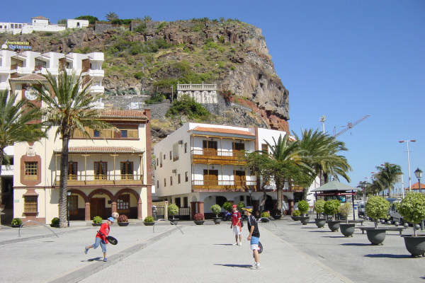San Sebasti&aacute;n's main square is a short stroll from the apartments