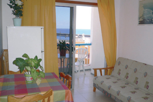 Sample interior