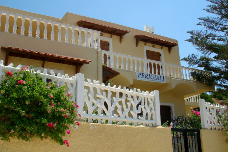 Perigiali Apartments