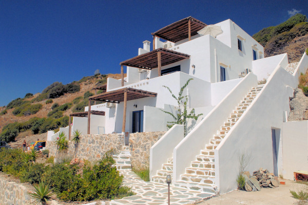 Kionia Apartments