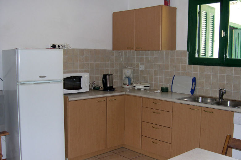 Fitted kitchen
