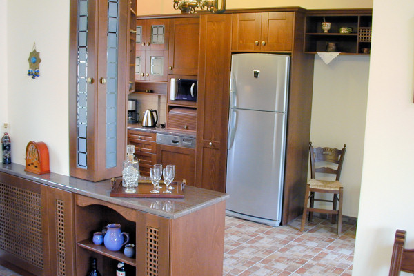 The fitted kitchen