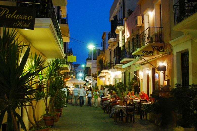 Plenty of atmospheric dining options right on your doorstep