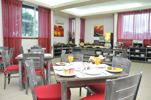 The breakfast area