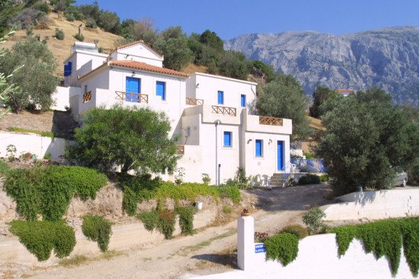 Kapsalis Apartments with Mount Kerkis in the background