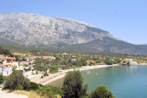 Limnionas Bay