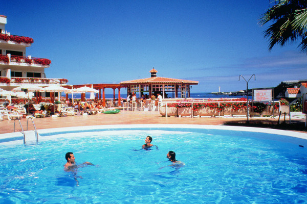 The pool at the apartments