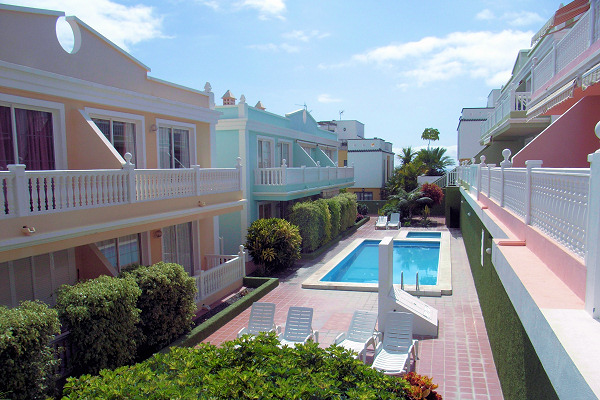 Apartments Roque and Monica