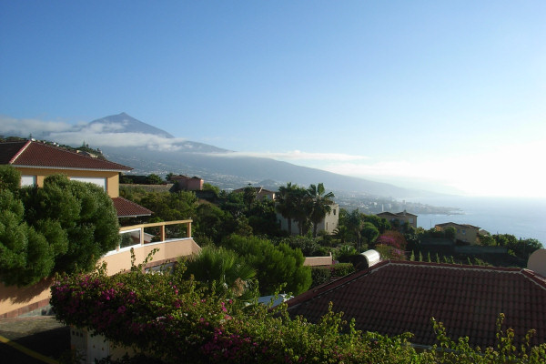 View from Santa Ursula towards Puerto de la Cruz