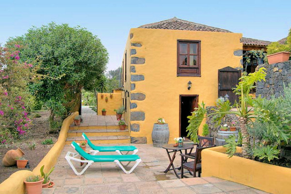 "La Bodega"