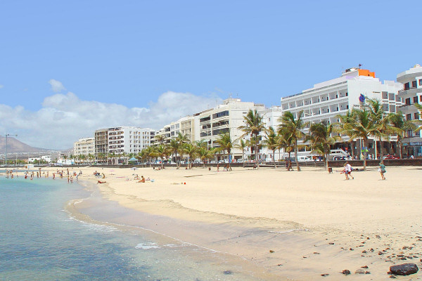 The Lancelot (right-hand side) overlooks Arrecife's sandy town beach