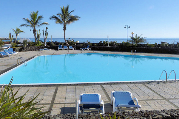 The swimming pool at Caleta Campos