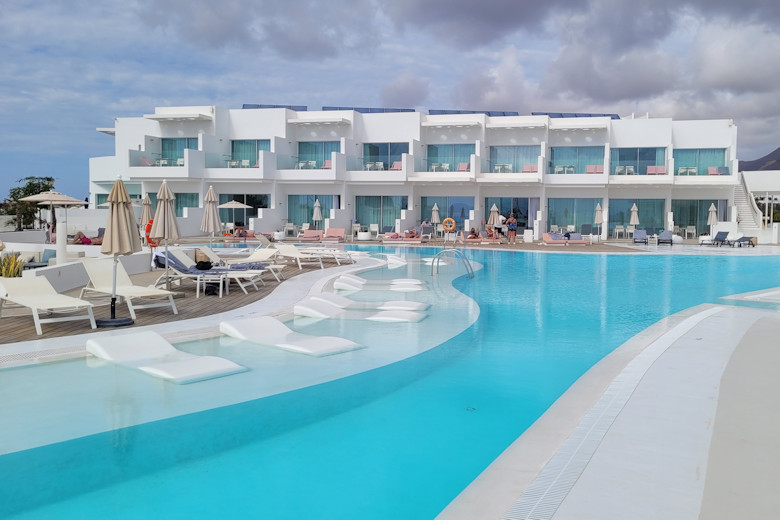 CalaLanzarote Suites