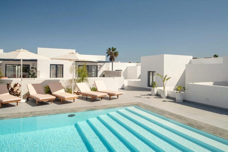 The pool at Nazaret Beach