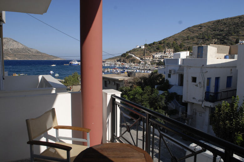 Balcony with side sea view