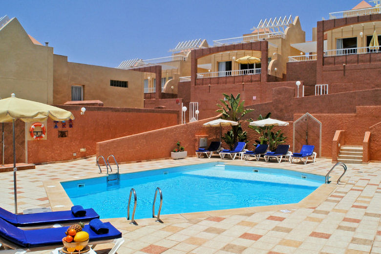 The shared pool at Monte Solana