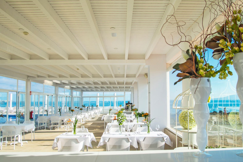 The bright and airy breakfast room