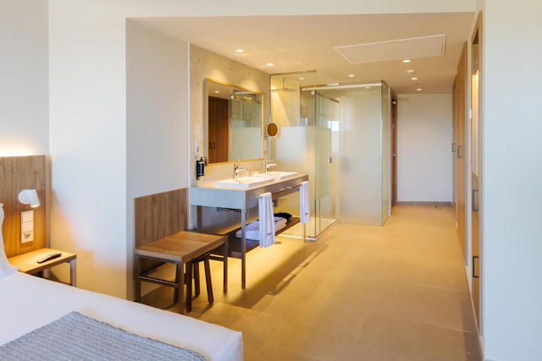 Typical open-plan bathroom