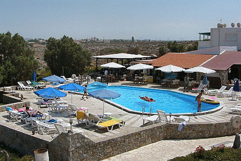 The swimming pool at Blue Beach
