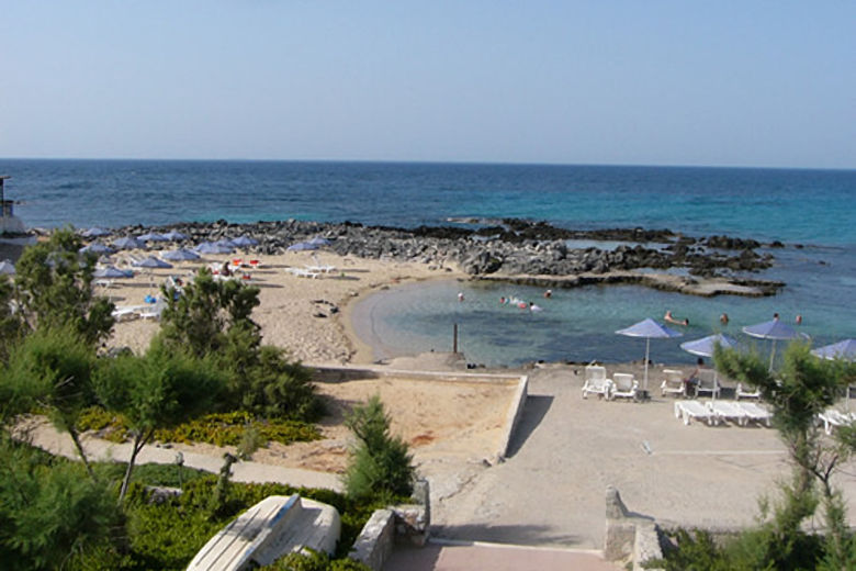 The sandy cove at Blue Beach