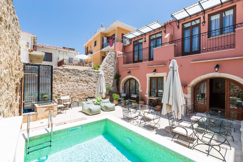 Phaedra Suites