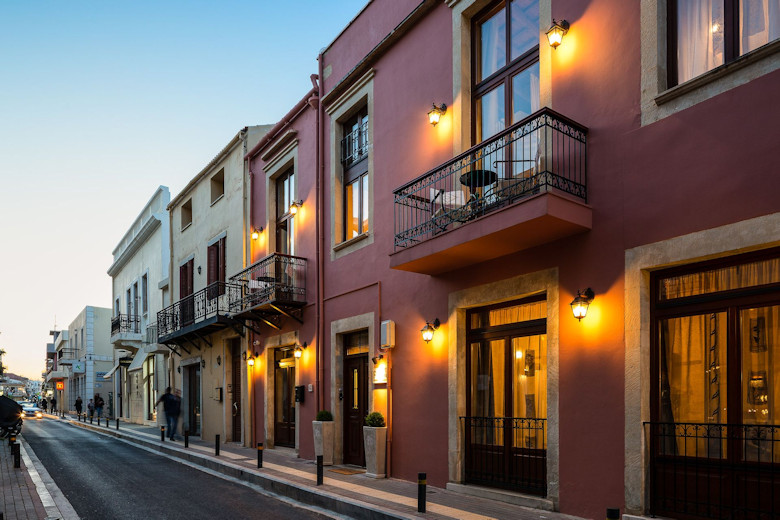 Phaedra Suites 
