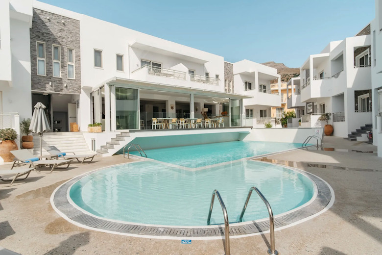 Cyano Boutique Hotel