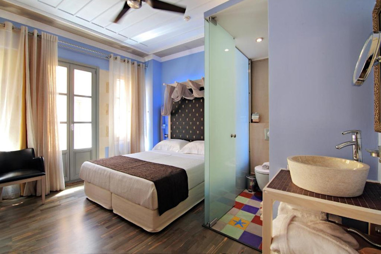 Deluxe Room at Elia Fatma