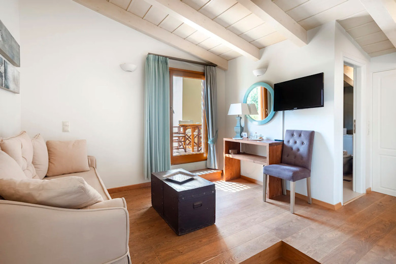 Living area in the Suite
