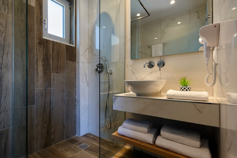 Modern shower rooms