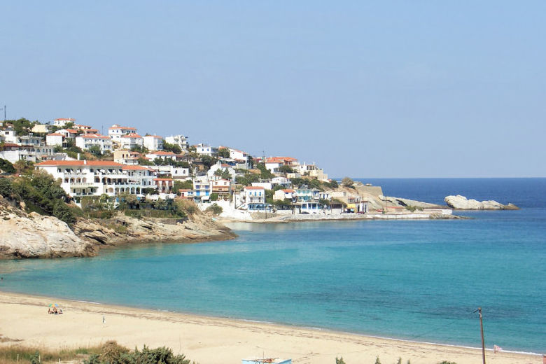 Erofili Beach Hotel on the left, viewed from Mesakti beach