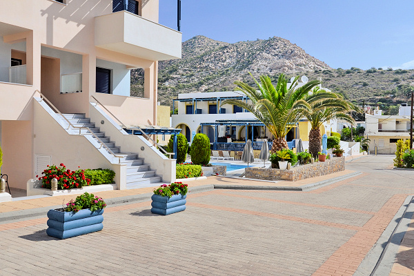 Emporios Bay Aparthotel