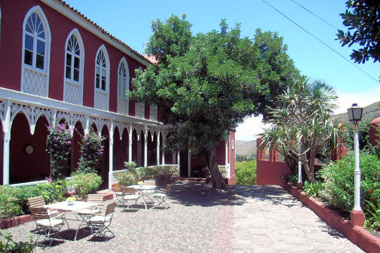 Hotel Rural Finca Las Longueras