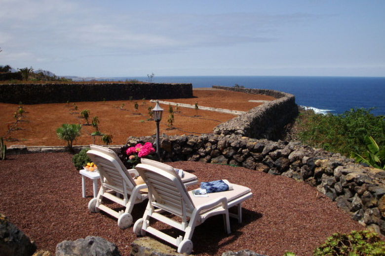 Open sea views from the 1-bedroom cottages's terrace