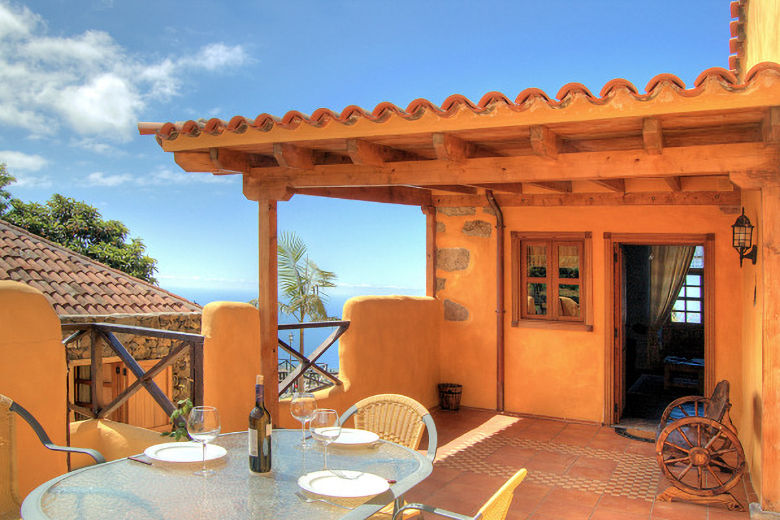 Terrace of La Bodega de San Marcos