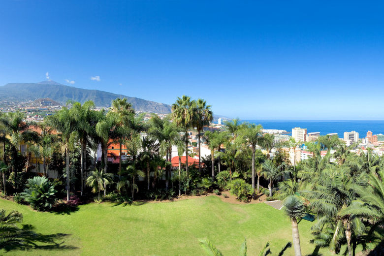 View towards Mount Teide and Puerto de la Cruz