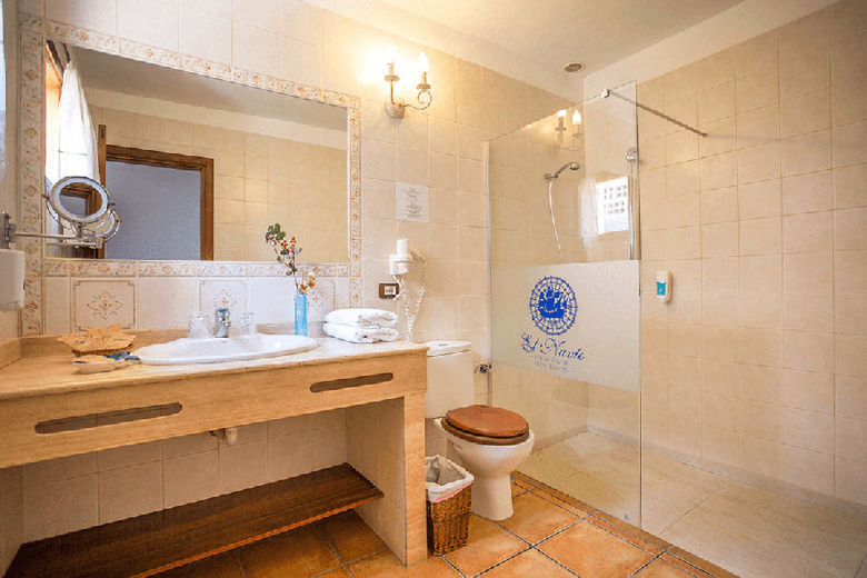 Modern shower rooms