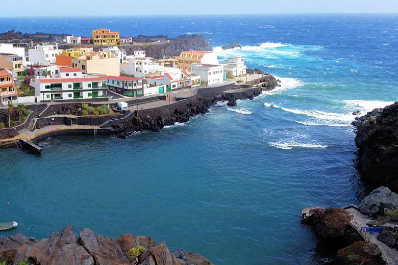 The sheltered cove at Tamaduste